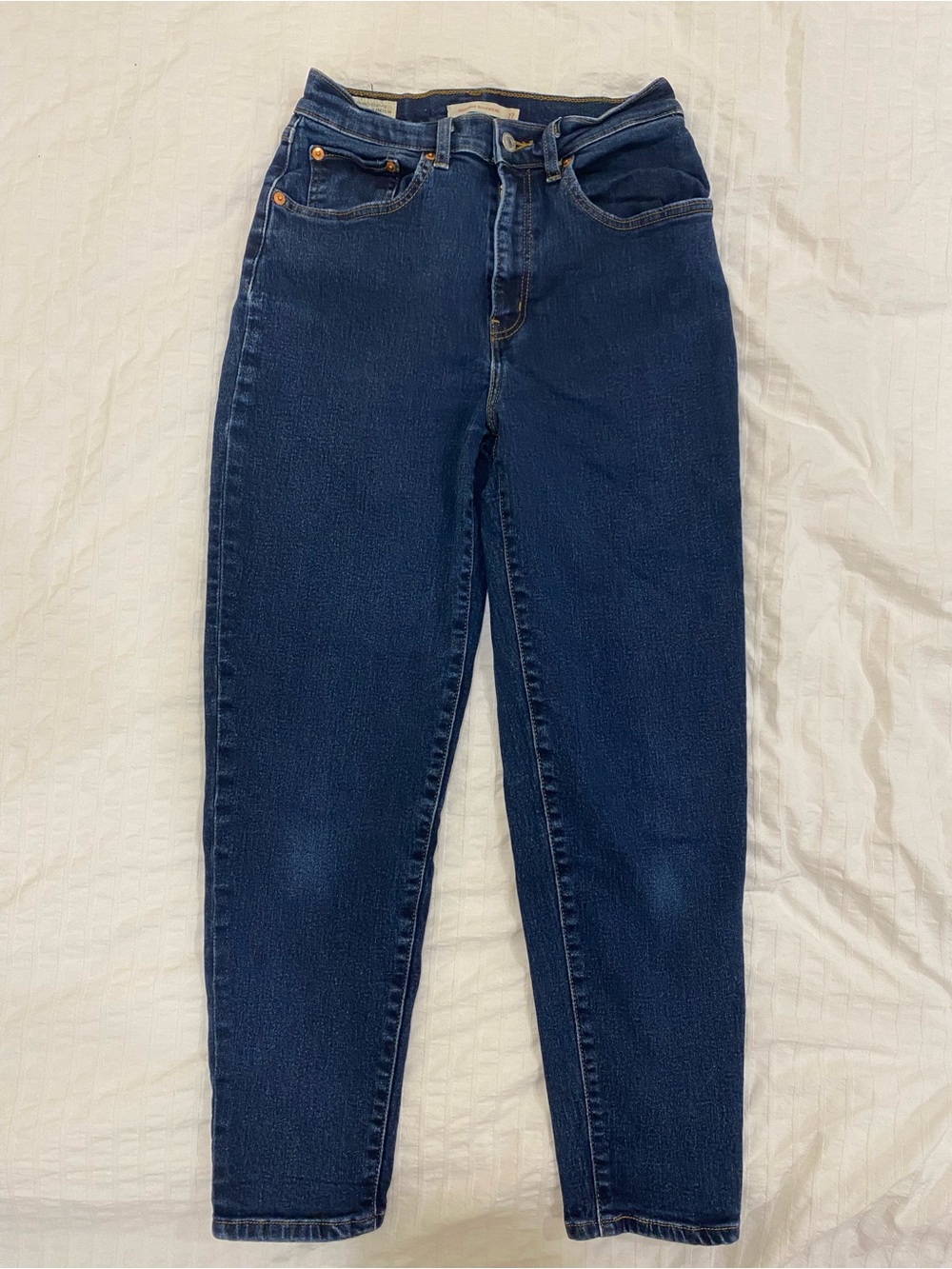 Levi’s High Rise Boyfriend Dark Blue Jeans W27